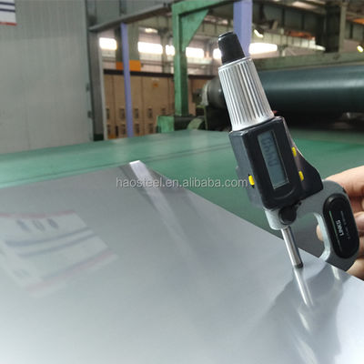 الصفيحة / الملفوفة من الفولاذ المقاوم للصدأ AISI 304L 316L 409L المقاوم للصدأ 300 سلسلة الصف مع 2B سطح النهاية للقطع